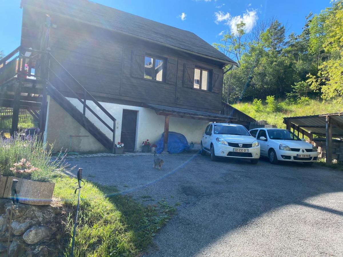 Soleil Et Vue Apartment Barcelonnette Bagian luar foto